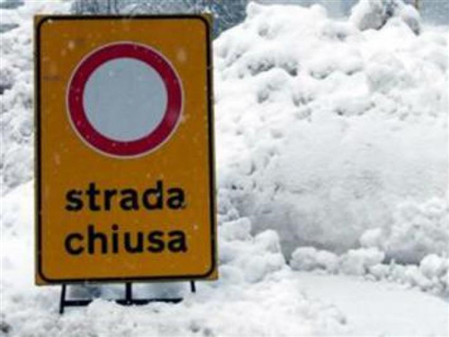 Chiusura strada Comunale Casario - Vetria durante il periodo invernale (15novembre-15marzo)